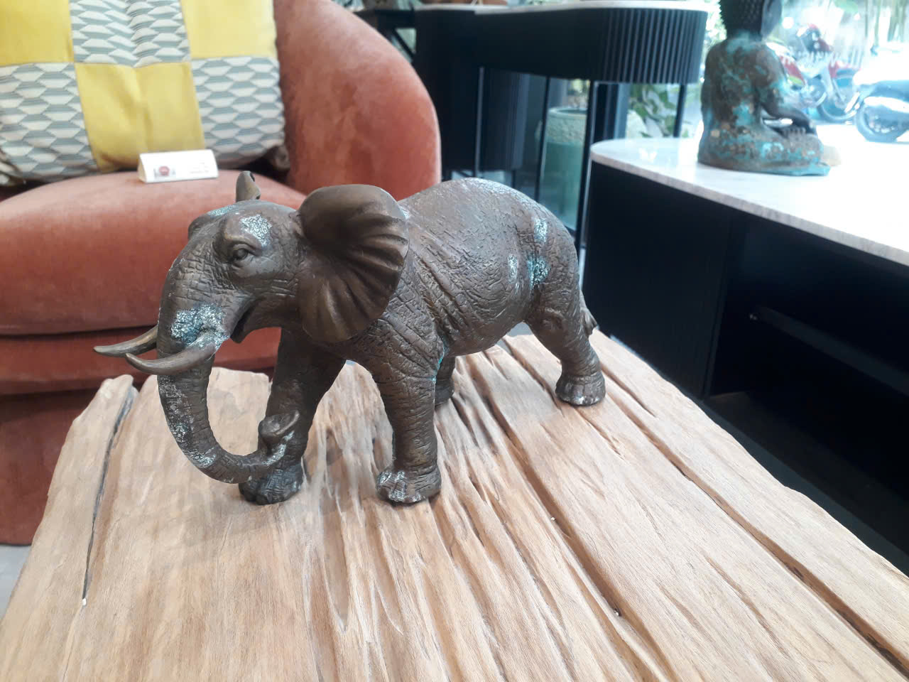 Elephant