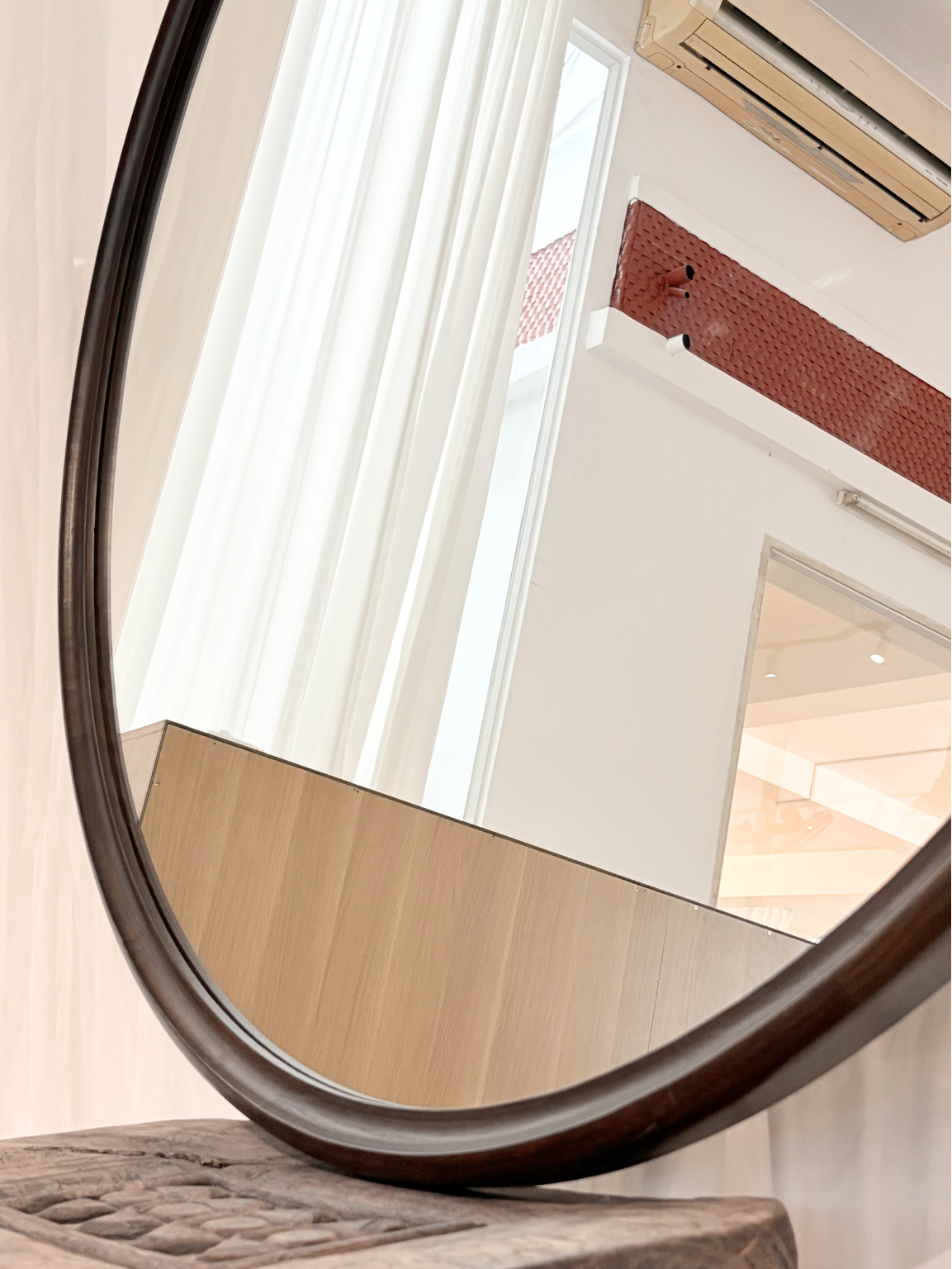 Mirror 44