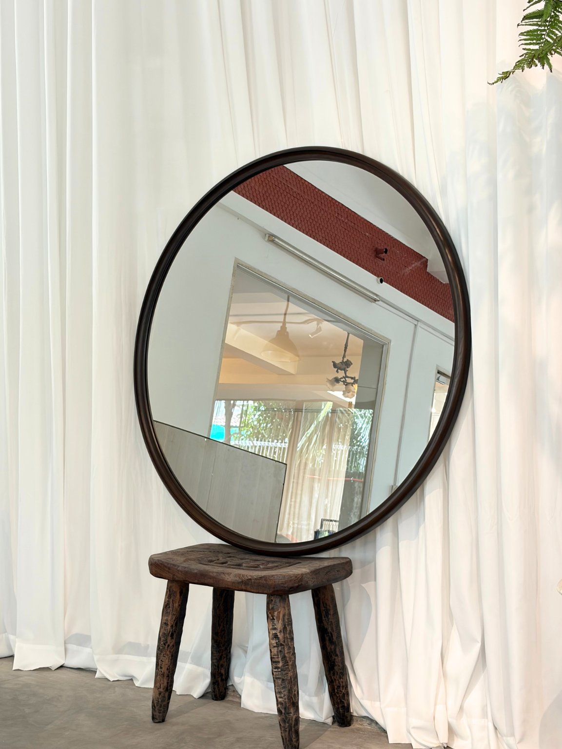 Mirror 44