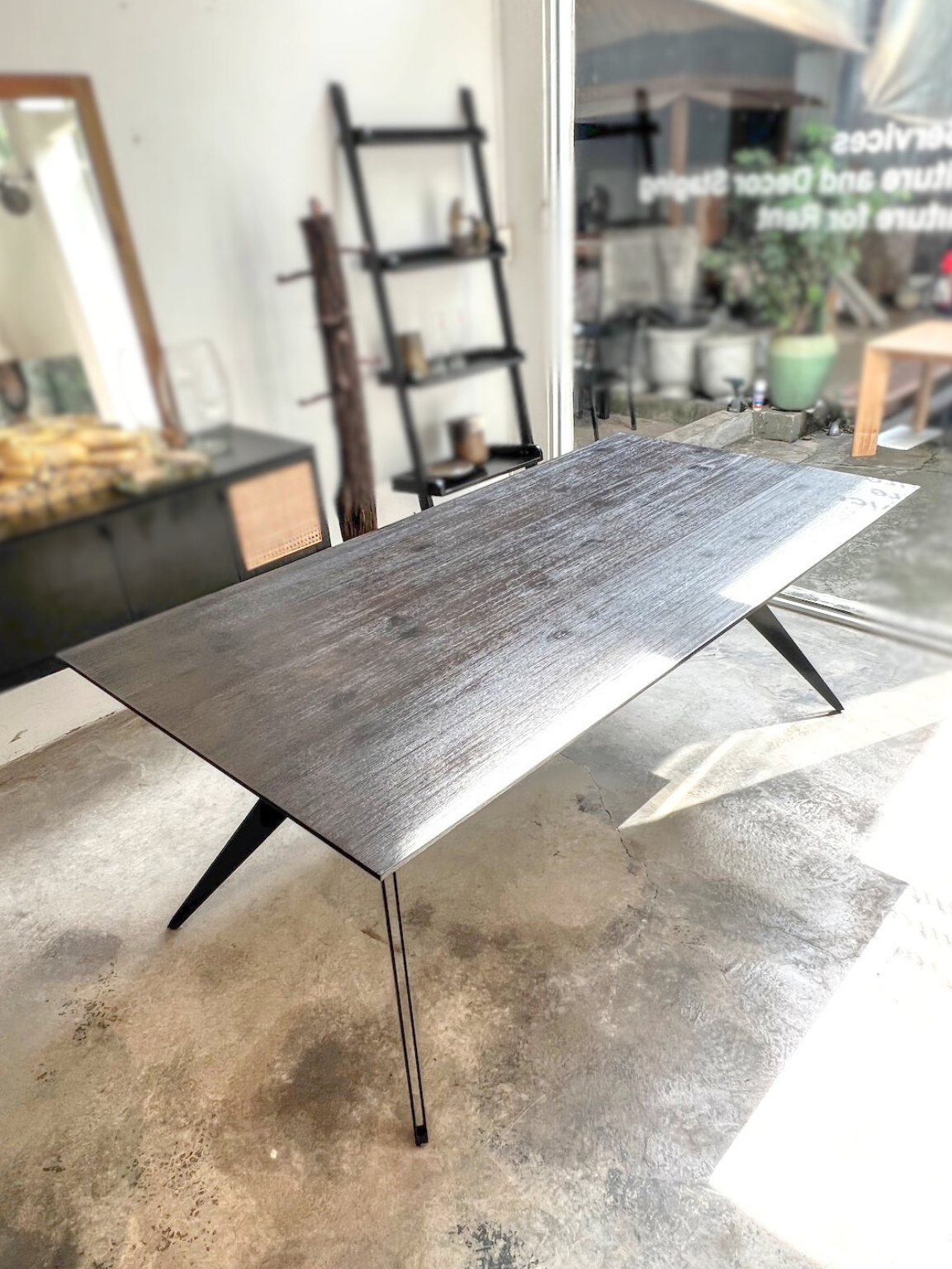 Montana Dining Table 119