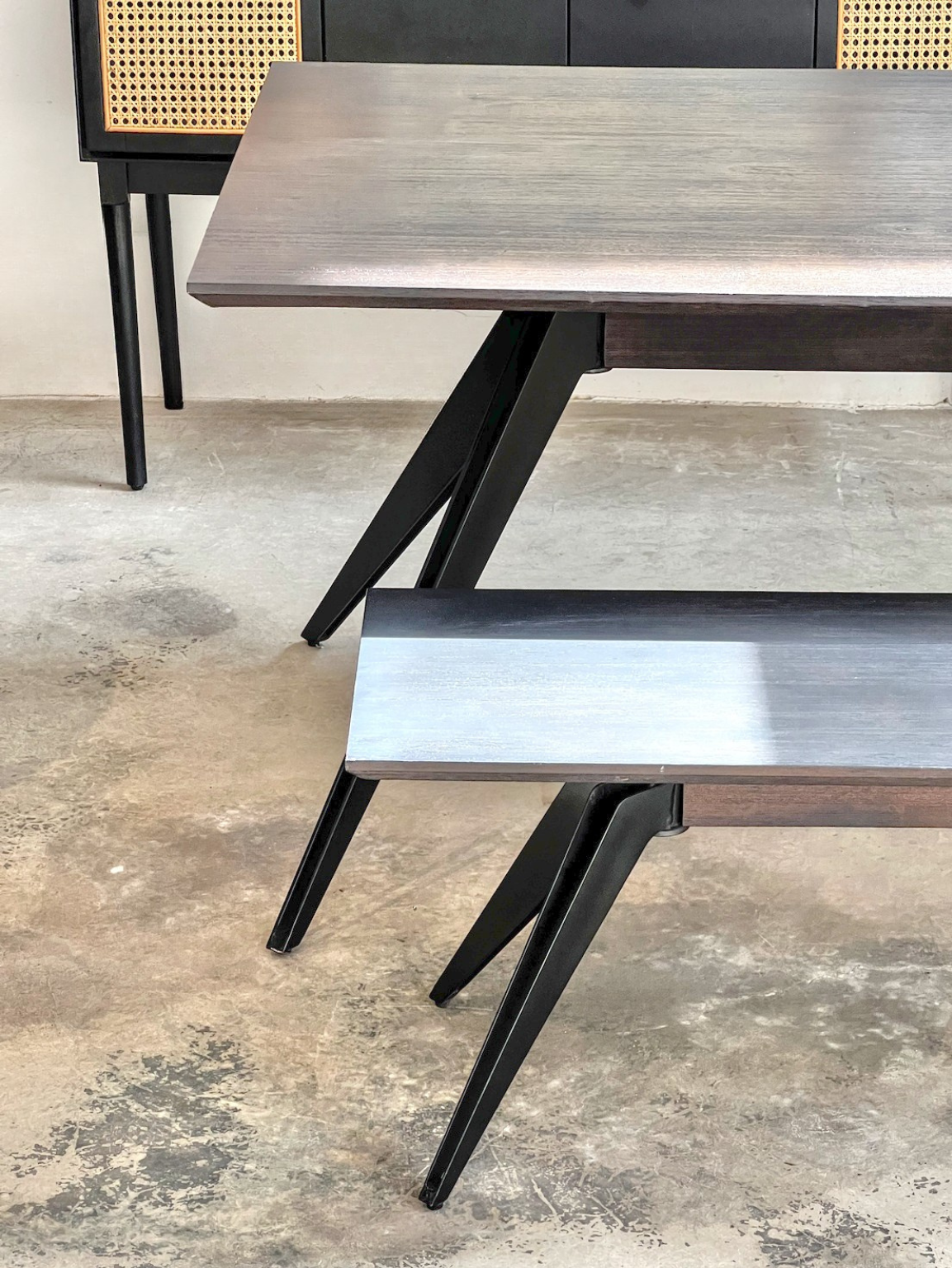 Montana Dining Table 119
