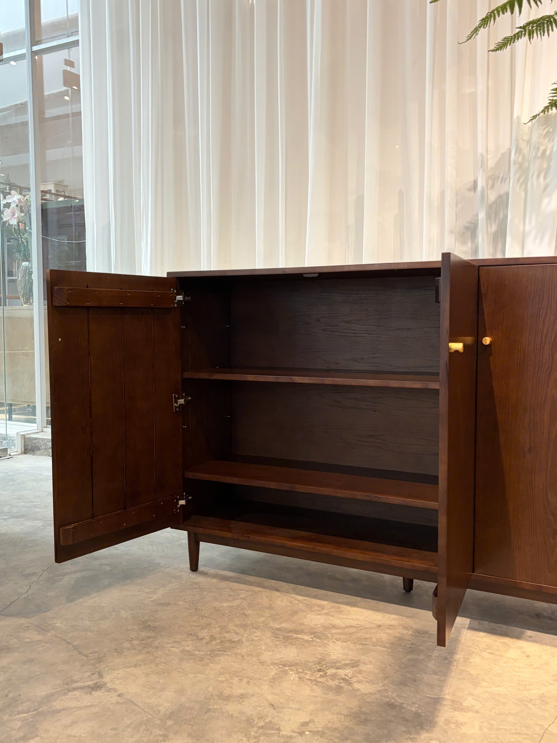 Shoe Cabinet 20