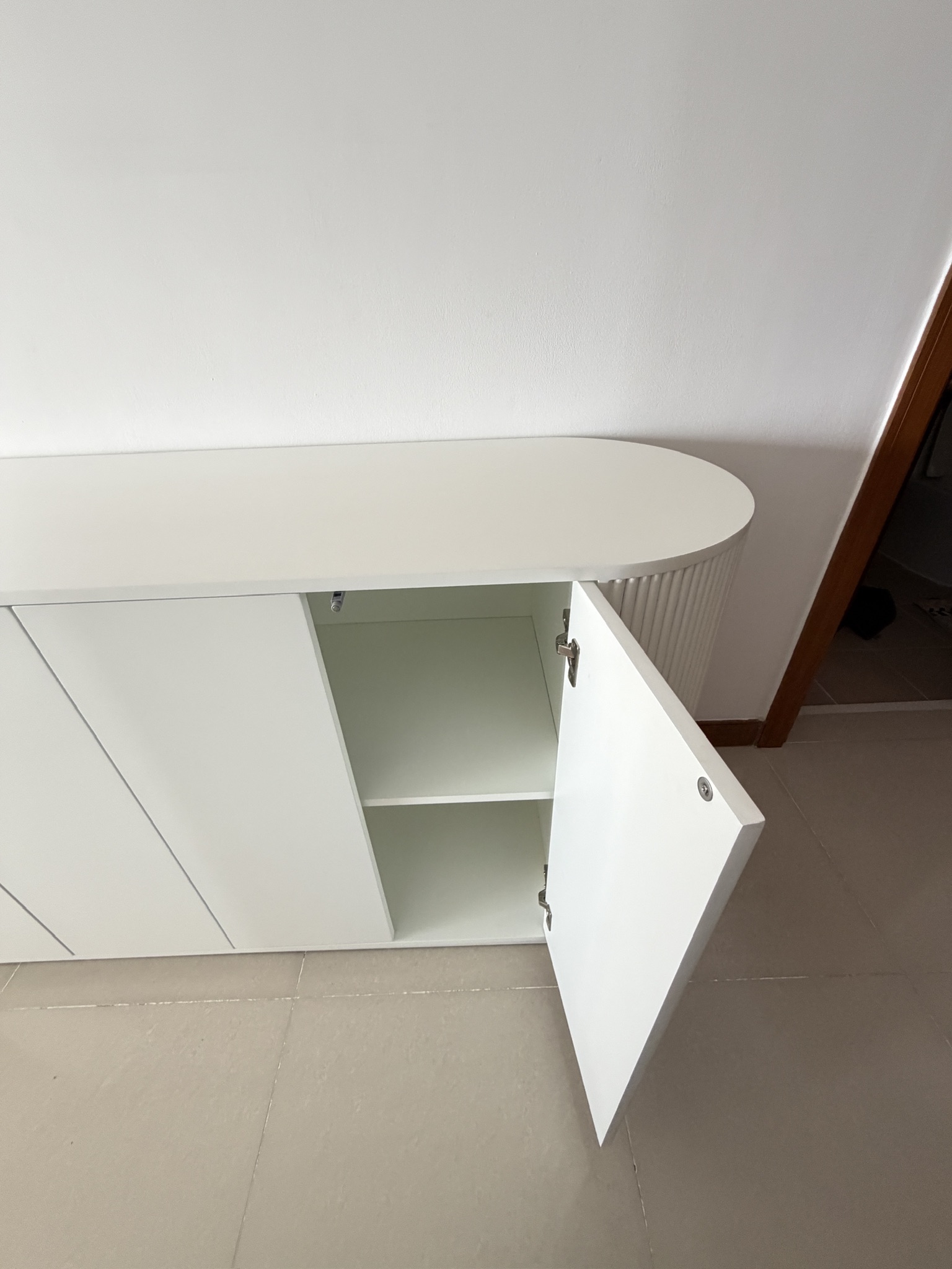 Sideboard 73