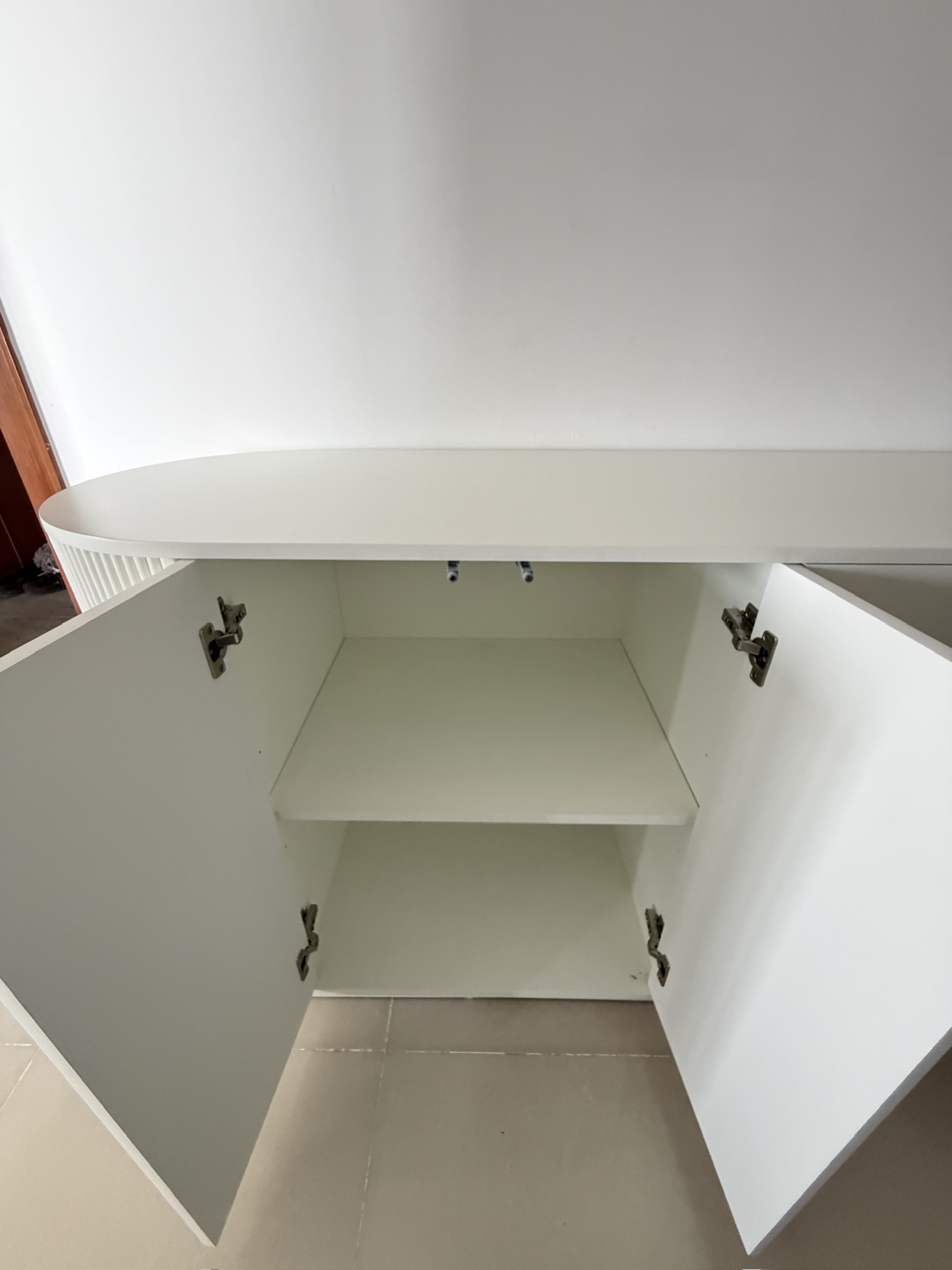 Sideboard 73
