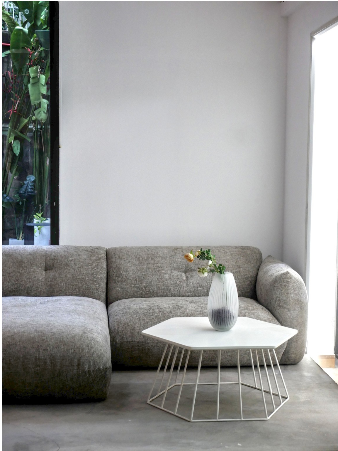 Sofa L shaped 115