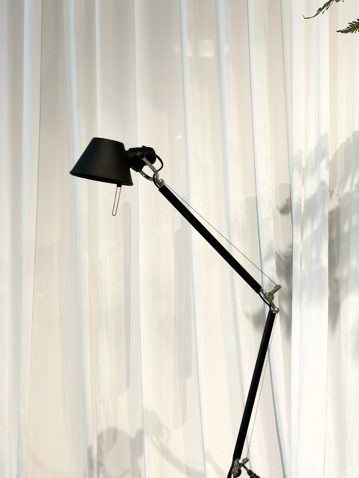 Standing Lamp 36