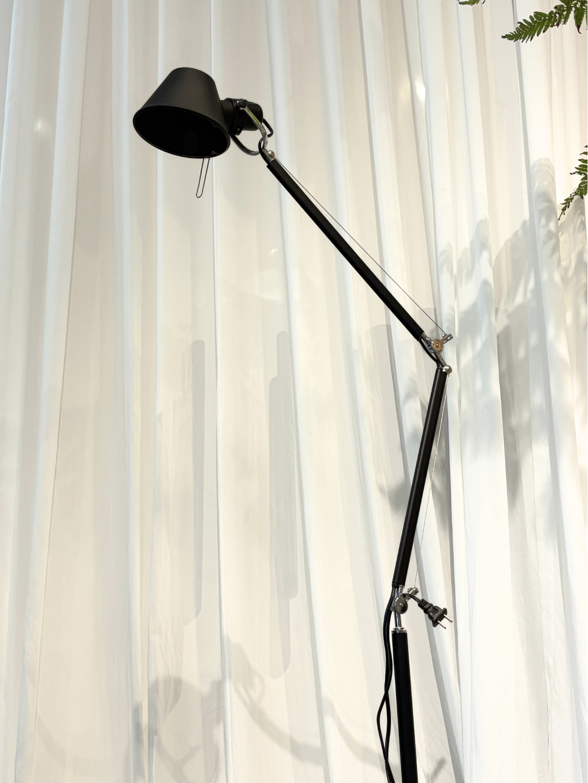 Standing Lamp 36