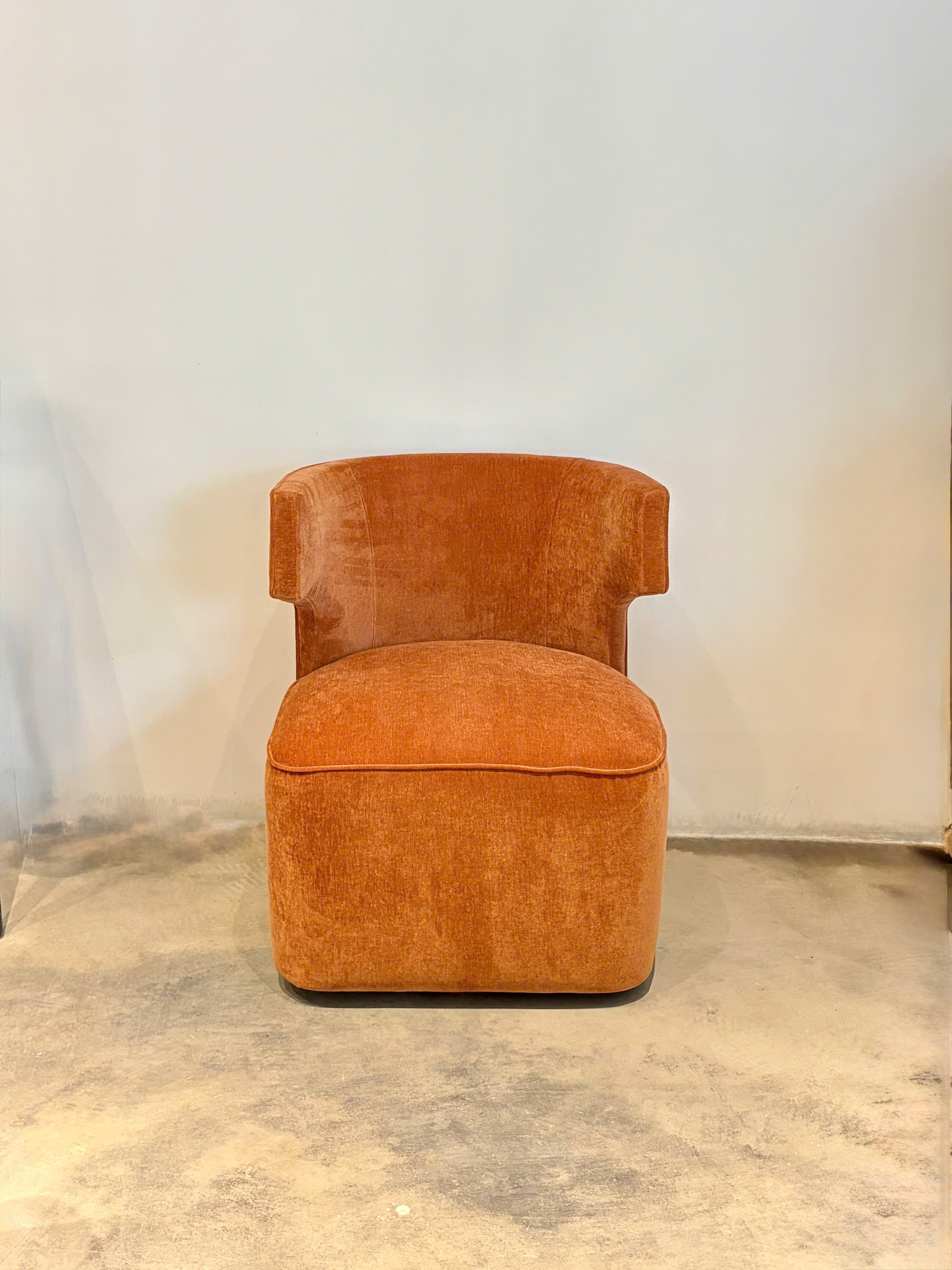 Swivel Armchair 76
