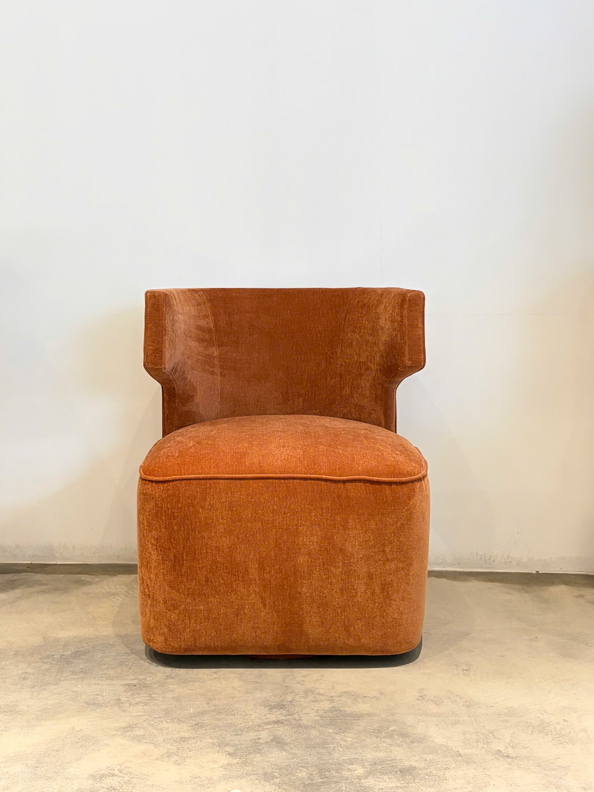 Swivel Armchair 76