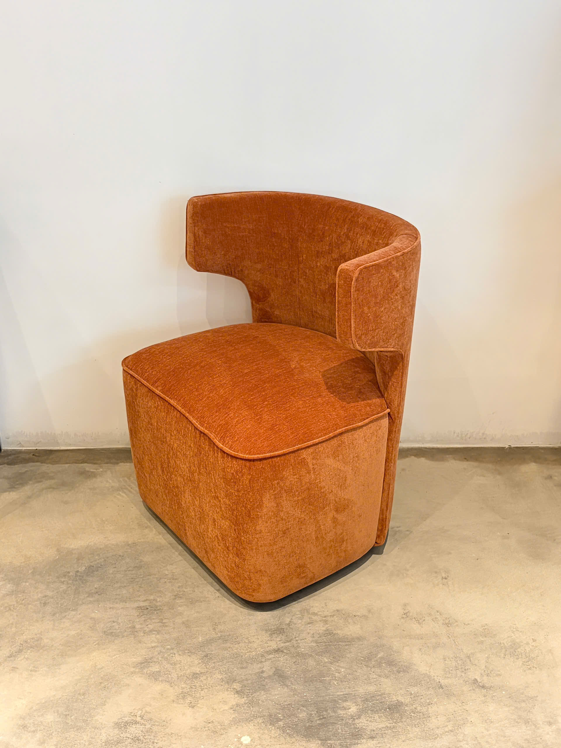 Swivel Armchair 76