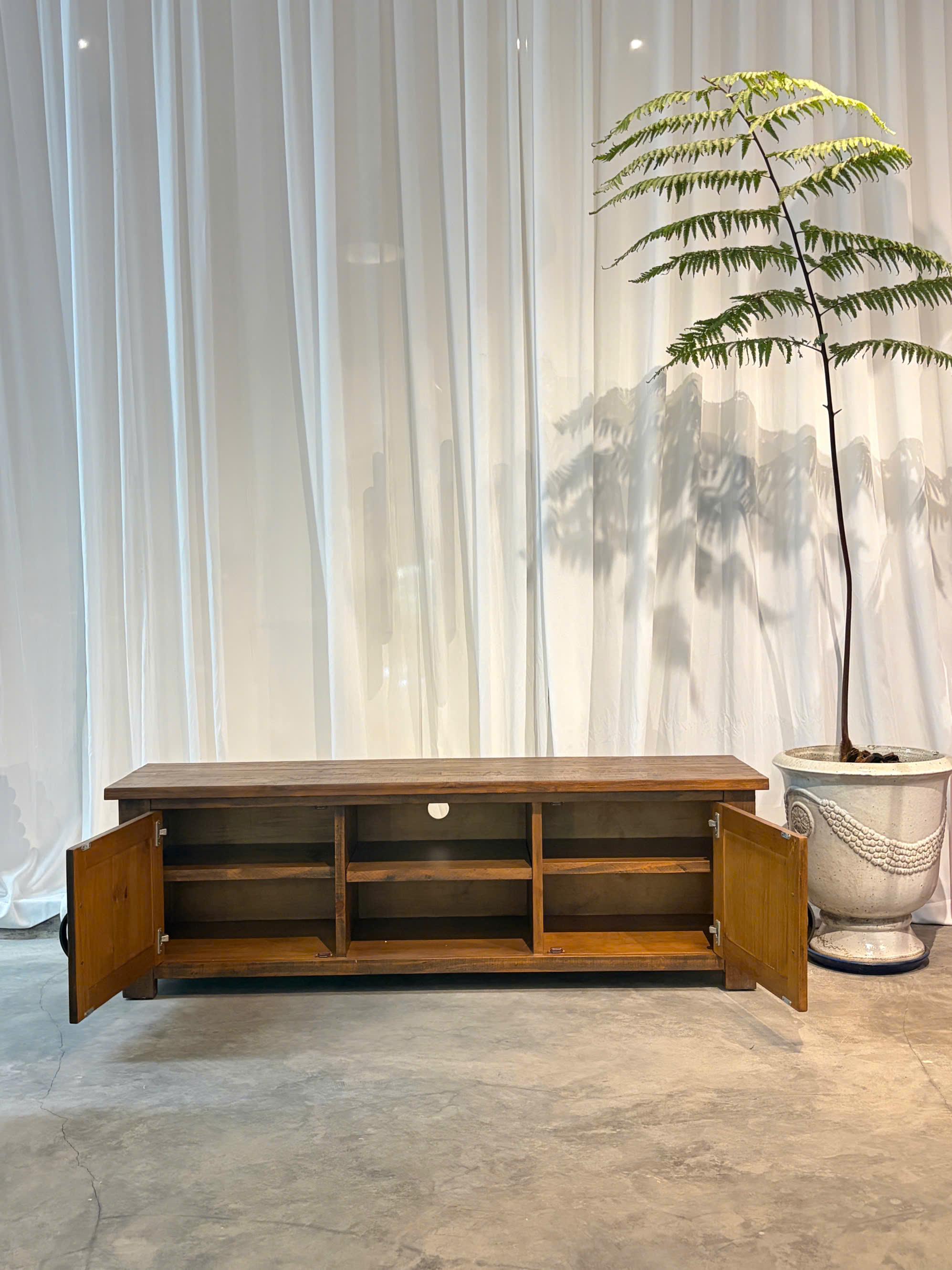 TV Cabinet 55