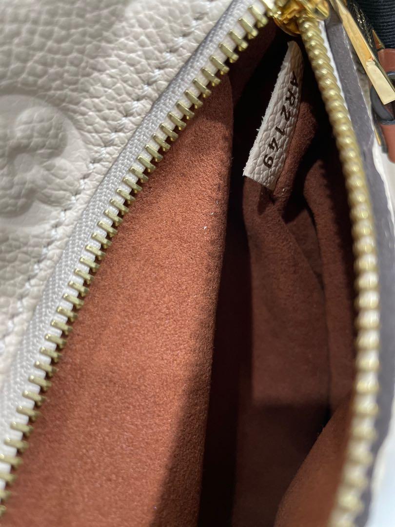 louis_vuitton_pochette_metis_b_1622898443_dec0b8f1_progressive.jpg