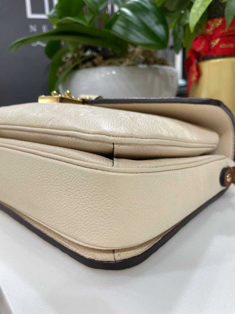 louis_vuitton_pochette_metis_b_1622898443_dec0b8f1_progressive.jpg