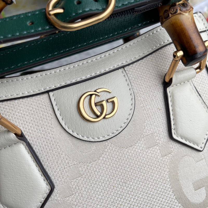 26112022111144_Gucci_702732_Diana_Bamboo_Mini_Tote_Bag_99922768_800x800.jpg
