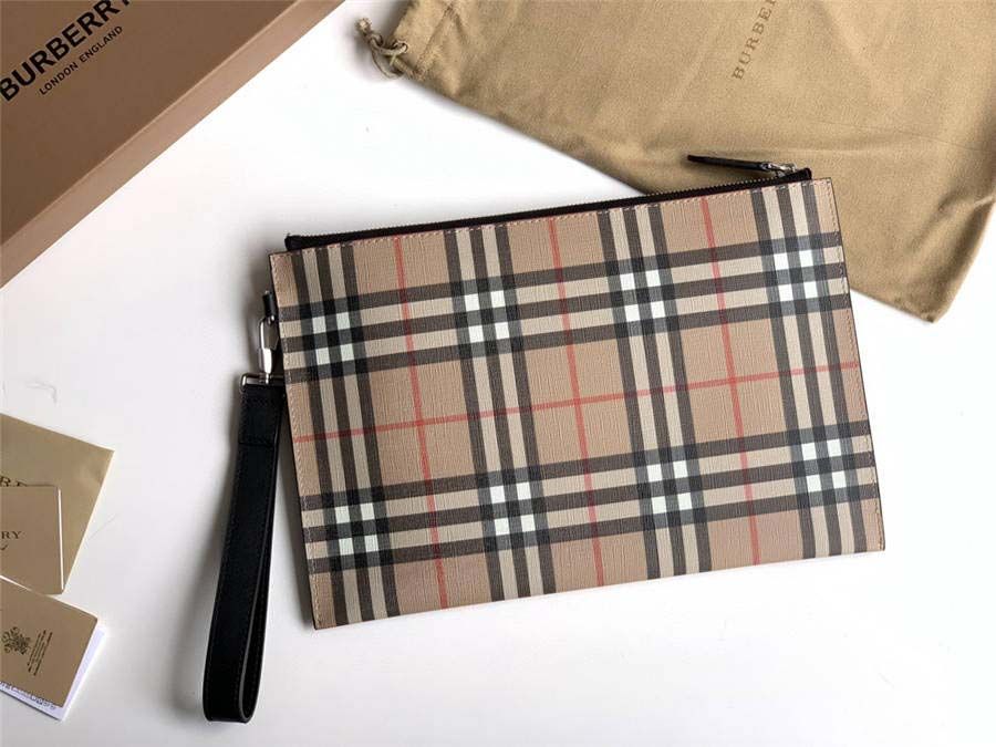 vi_cam_tay_burberry_vintage_check_e_canvas_zip_pouch_nau_vang_1.jpg