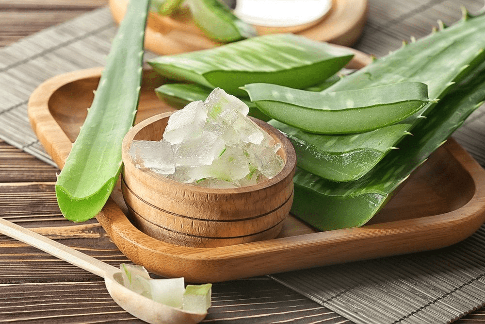 Bi-quyet-lam-sach-vung-kin-an-toan-Top-chiet-xuat-thao-duoc-duoc-ua-chuong-nhat-hien-nay-2.webp