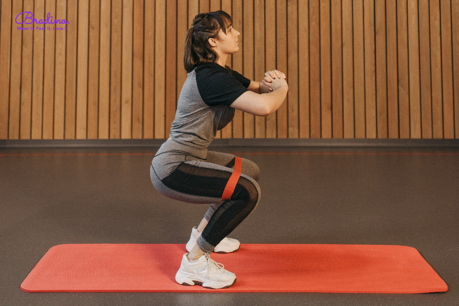 Bài tập tăng vòng 3: Squat