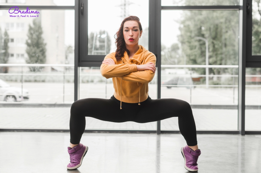 Phối quần legging cho dáng người quả lê