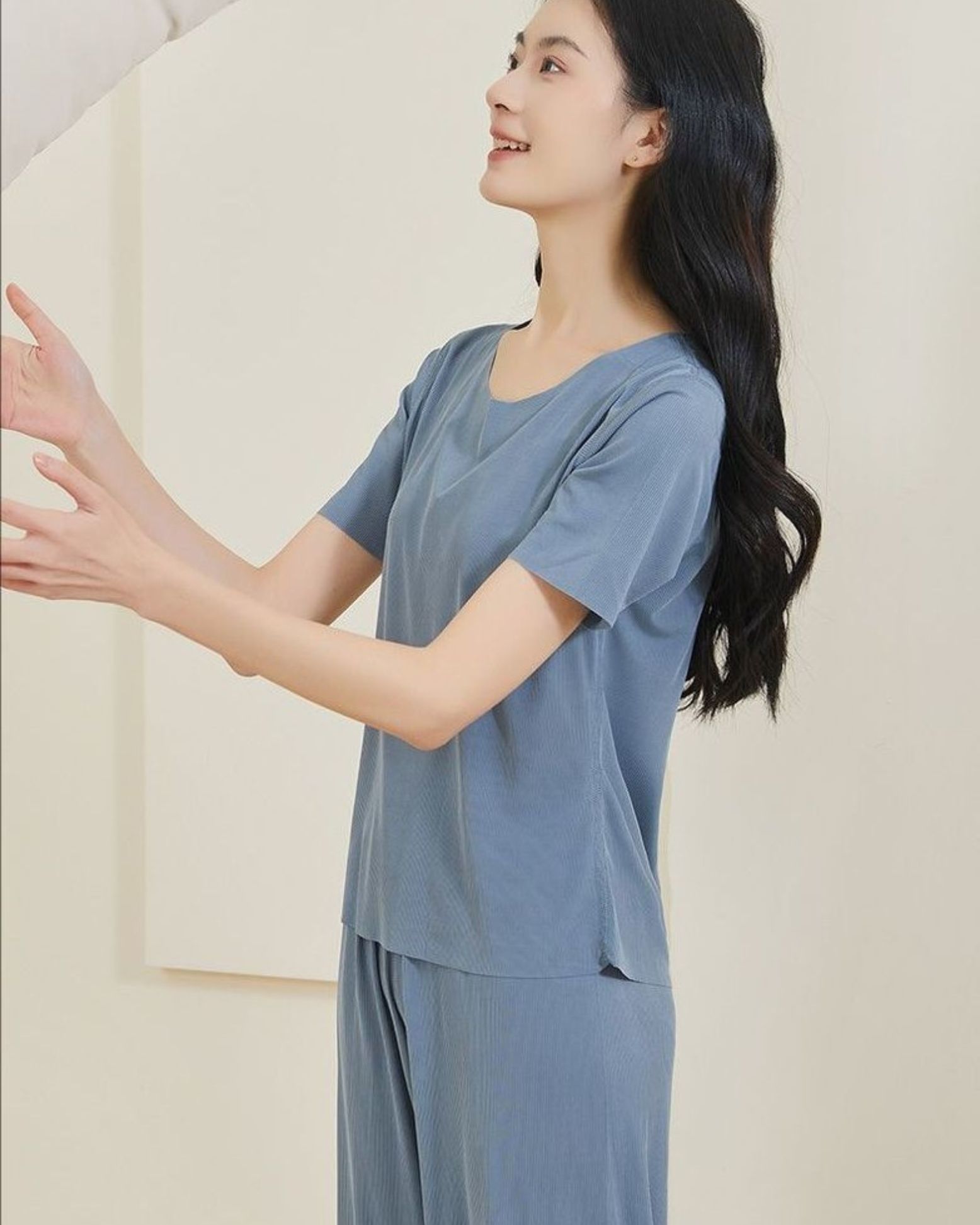 Bộ đồ ngủ ngắn tay Bradina Basic, chất lụa băng mỏng nhẹ, siêu mát, thoáng khí (có thể mặc cặp đôi) BN10