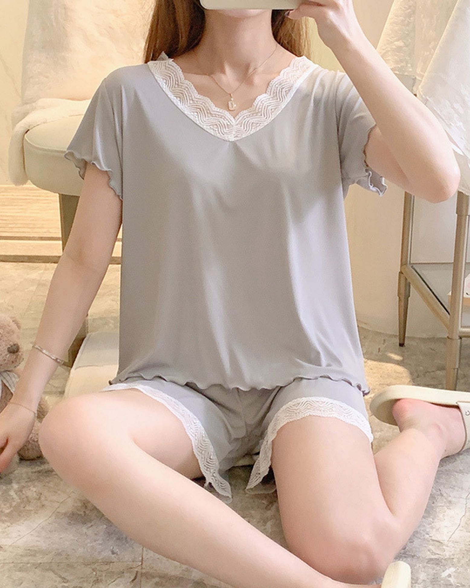 Bộ ngủ ngắn tay Bradina Lụa Satin, phối ren, nữ tính, siêu mềm, siêu mát BN7