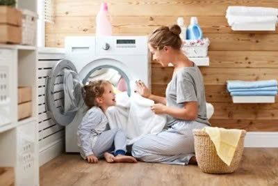Quần áo mềm mại hơn, trắng sáng hơn.