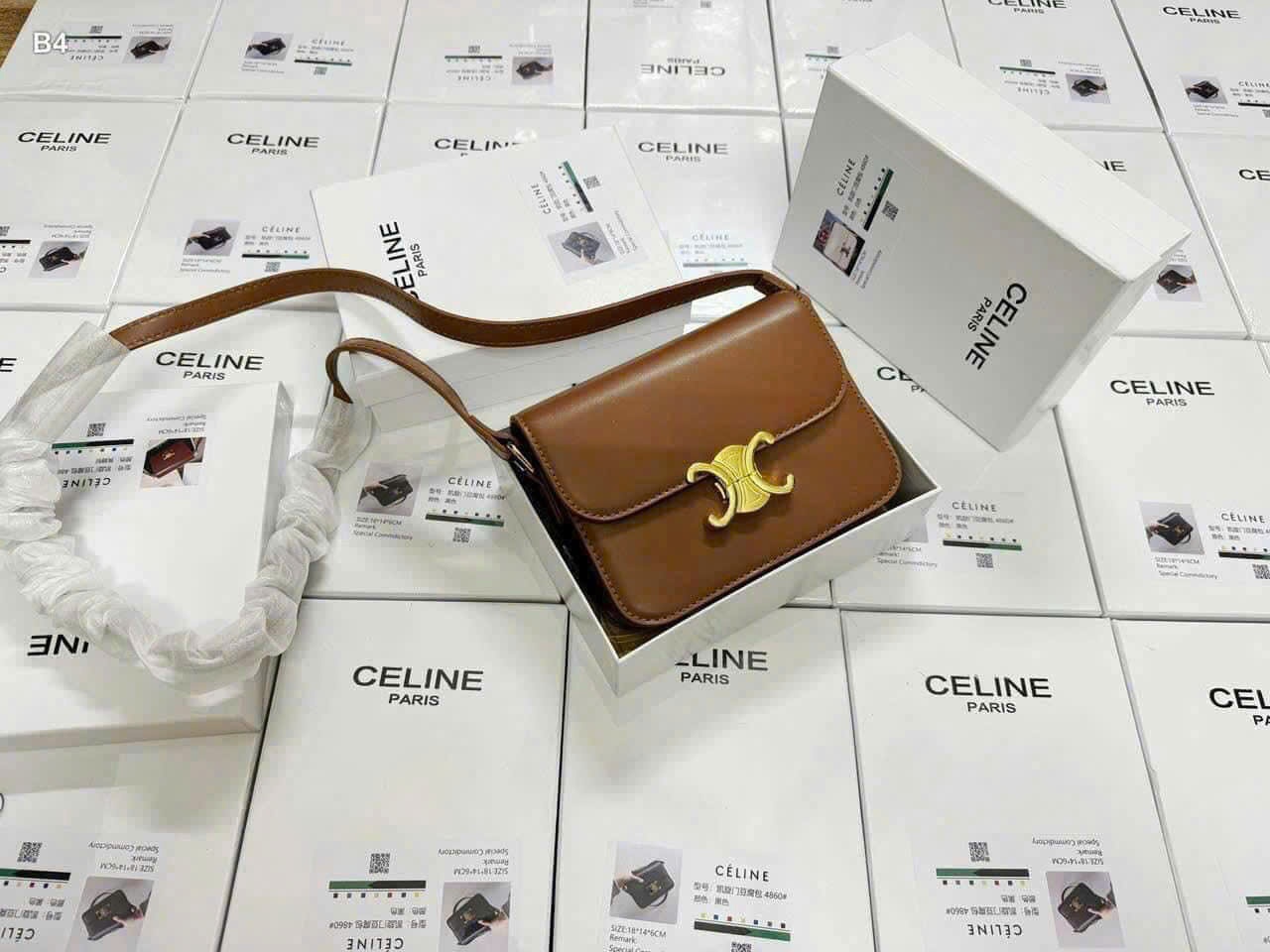 4860# Túi Celine dáng vuông fullbox