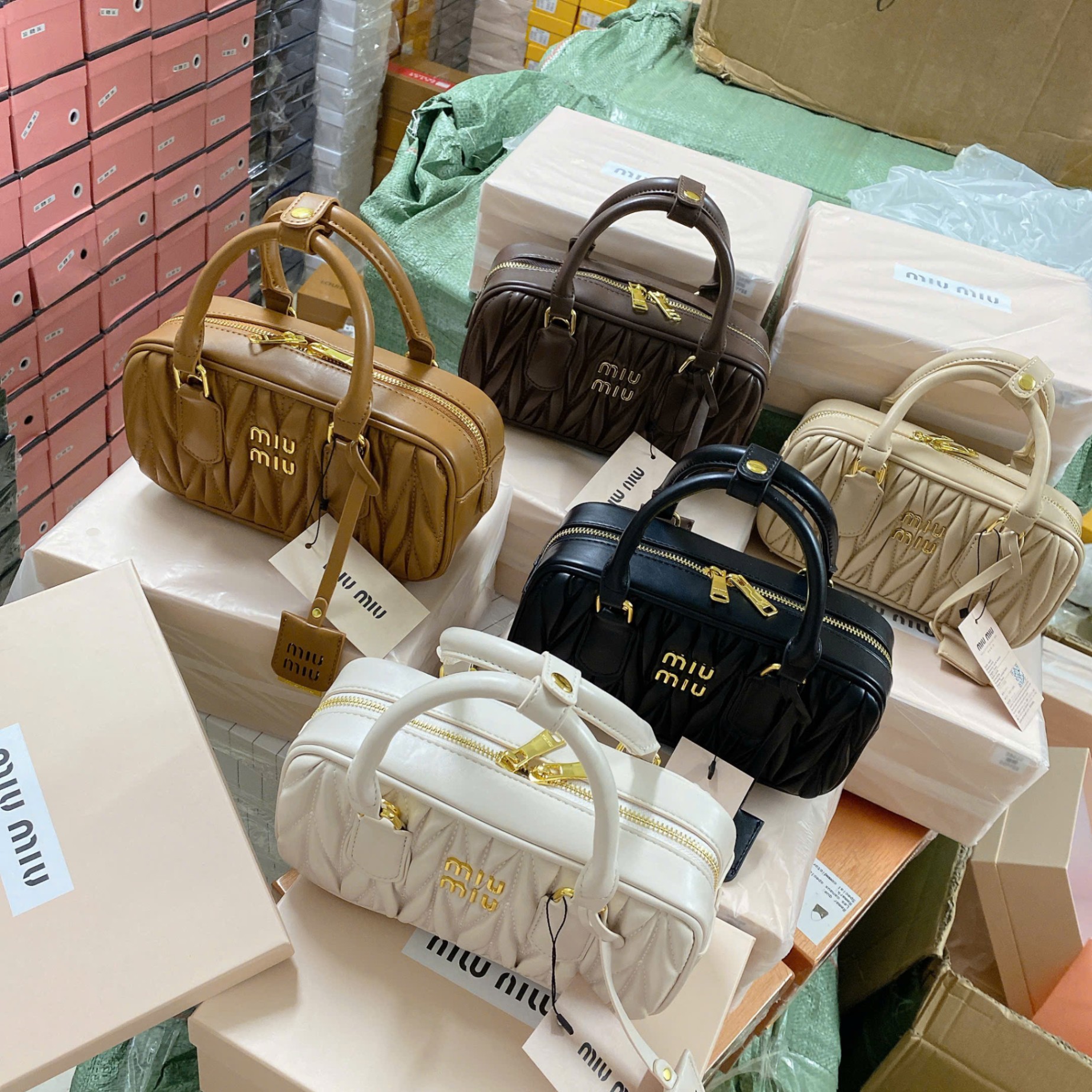 3503# Túi Miumiu vân lá kim fullbox