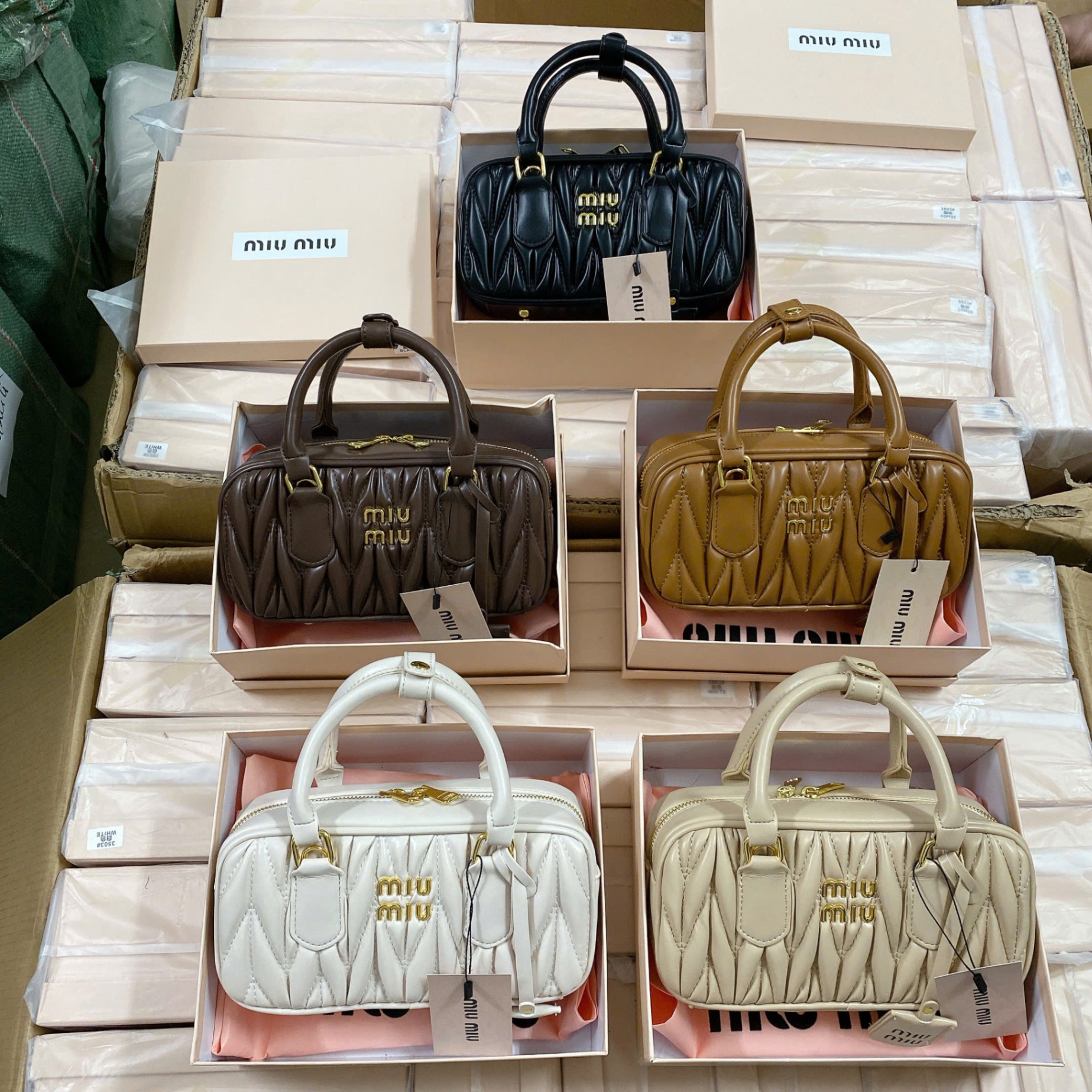 3503# Túi Miumiu vân lá kim fullbox