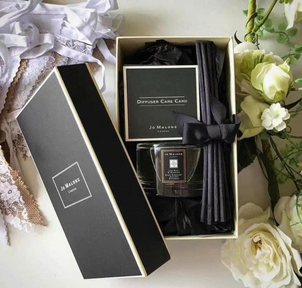 2928# Tinh dầu khuếch tán Jo Malone