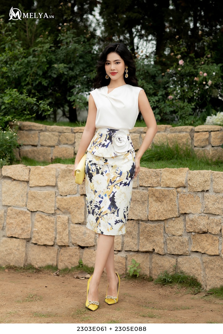 Chân váy bút chì công sở SK230 Hàn Quốc eo cao, xẻ V sau - KRfashion Vải Co  Dãn tốt váy