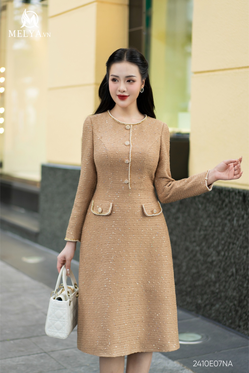 Đầm A - Tweed Kim Sa - Nâu Tây