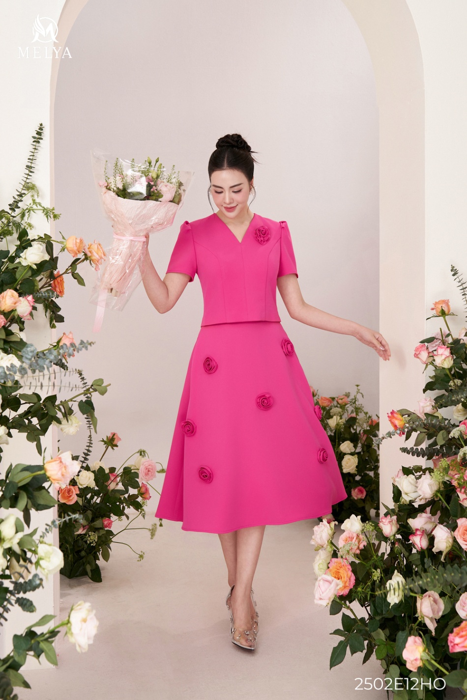 Sét bộ - Áo croptop + chân váy xoè hoa 3D - Hồng sen