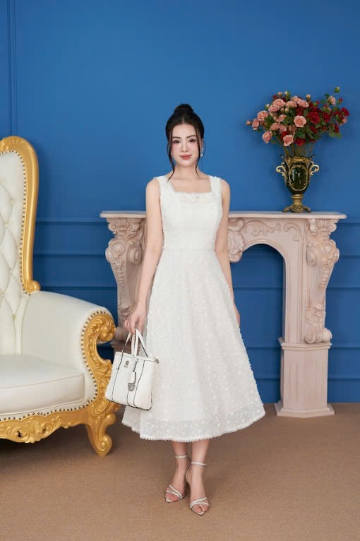 Đầm xoè -Lưới dệt hoa 3D - Trắng kem