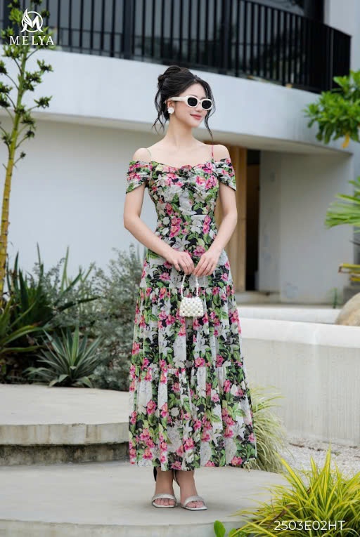 Đầm maxi - Hoa giấy trễ vai - Họa tiết