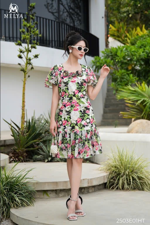 Đầm suông - Tay cánh tiên hoa giấy - Họa tiết