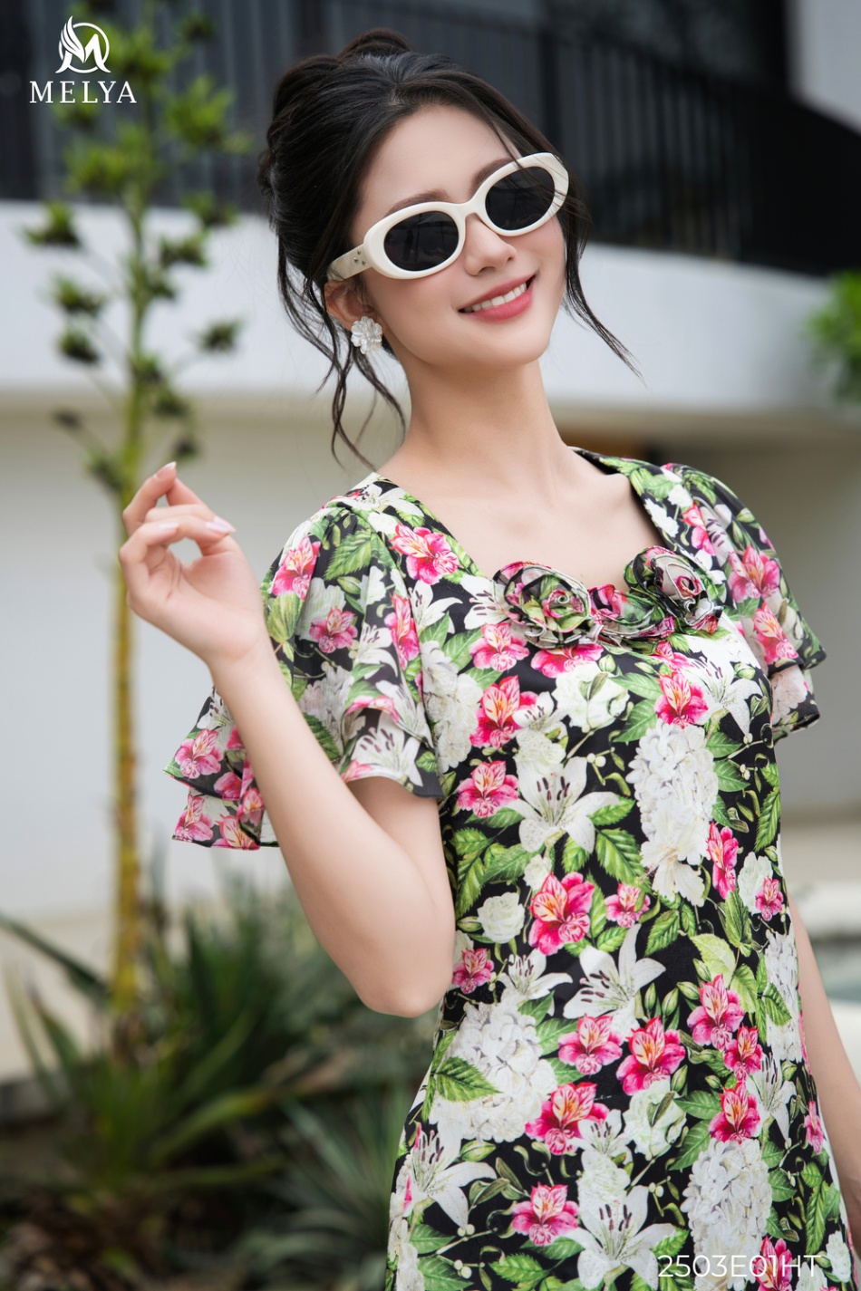 Đầm suông - Tay cánh tiên hoa giấy - Họa tiết