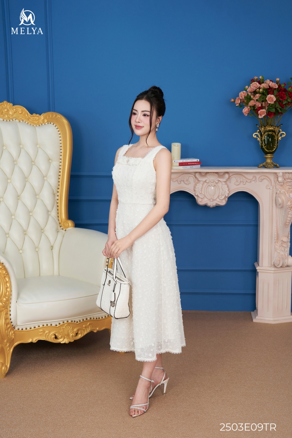 Đầm xoè -Lưới dệt hoa 3D - Trắng kem