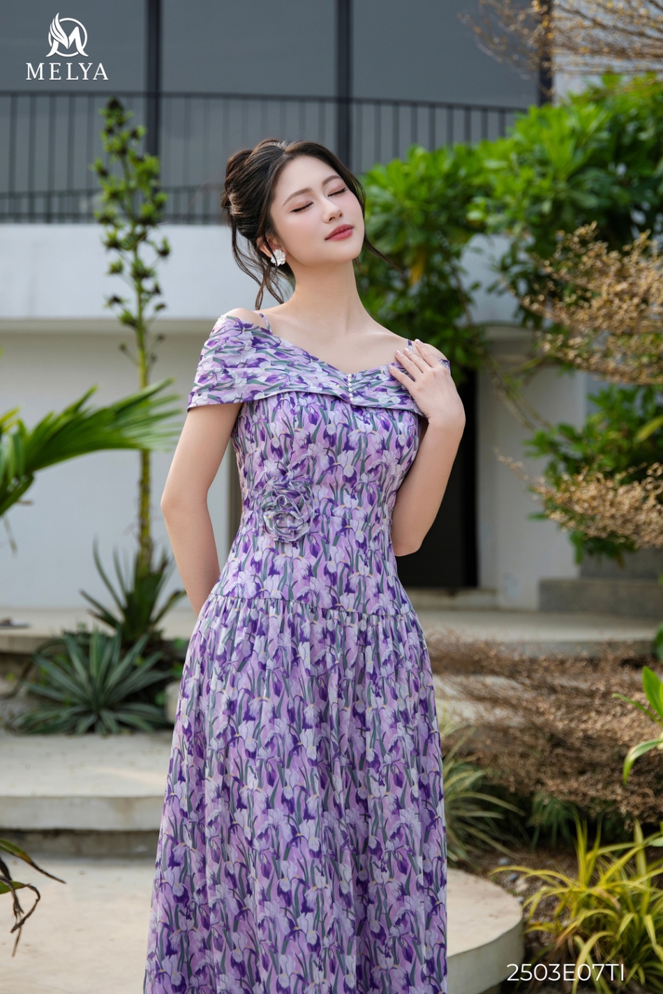 Đầm xòe - Trễ vai đính hoa 3D - Tím