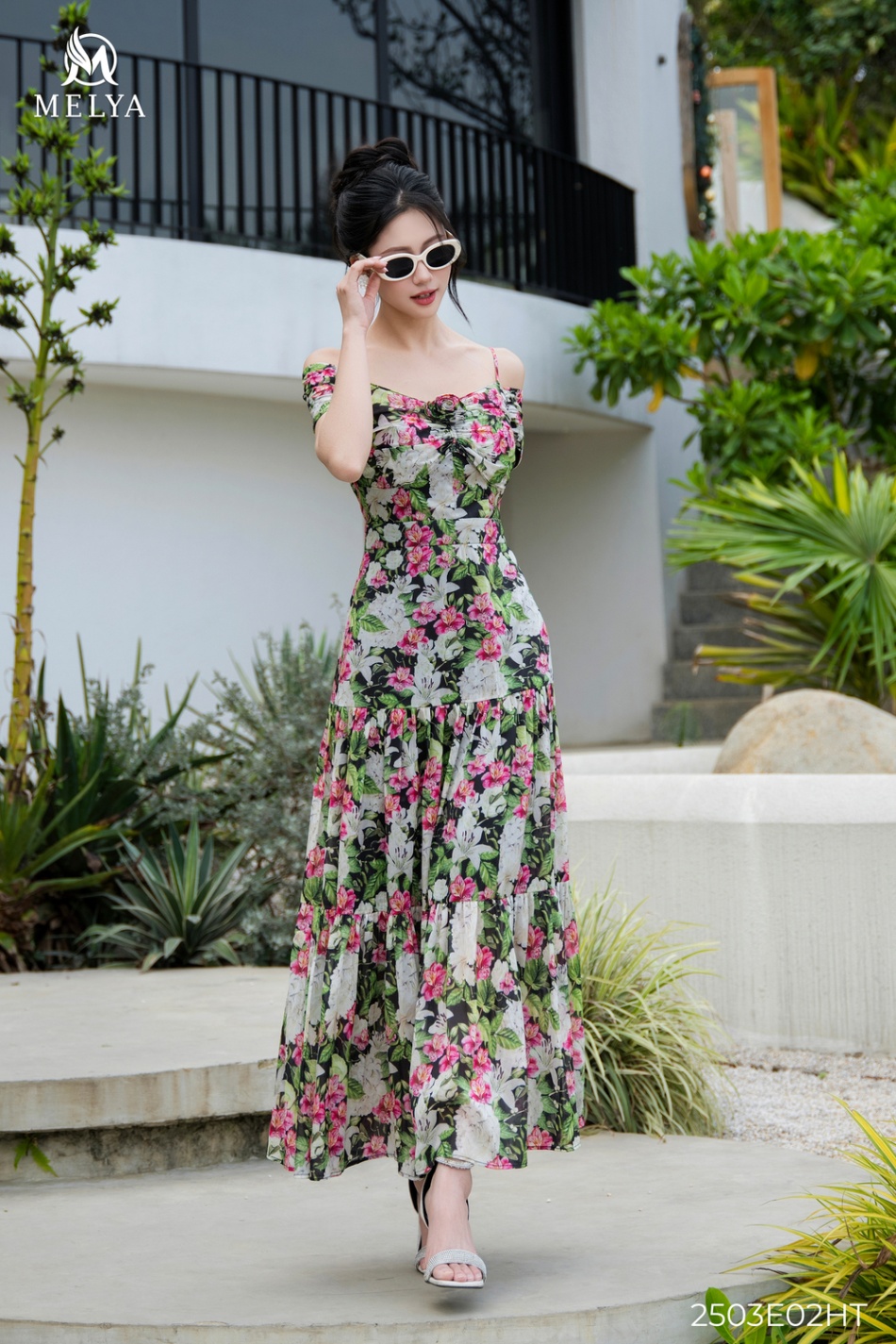 Đầm maxi - Hoa giấy trễ vai - Họa tiết