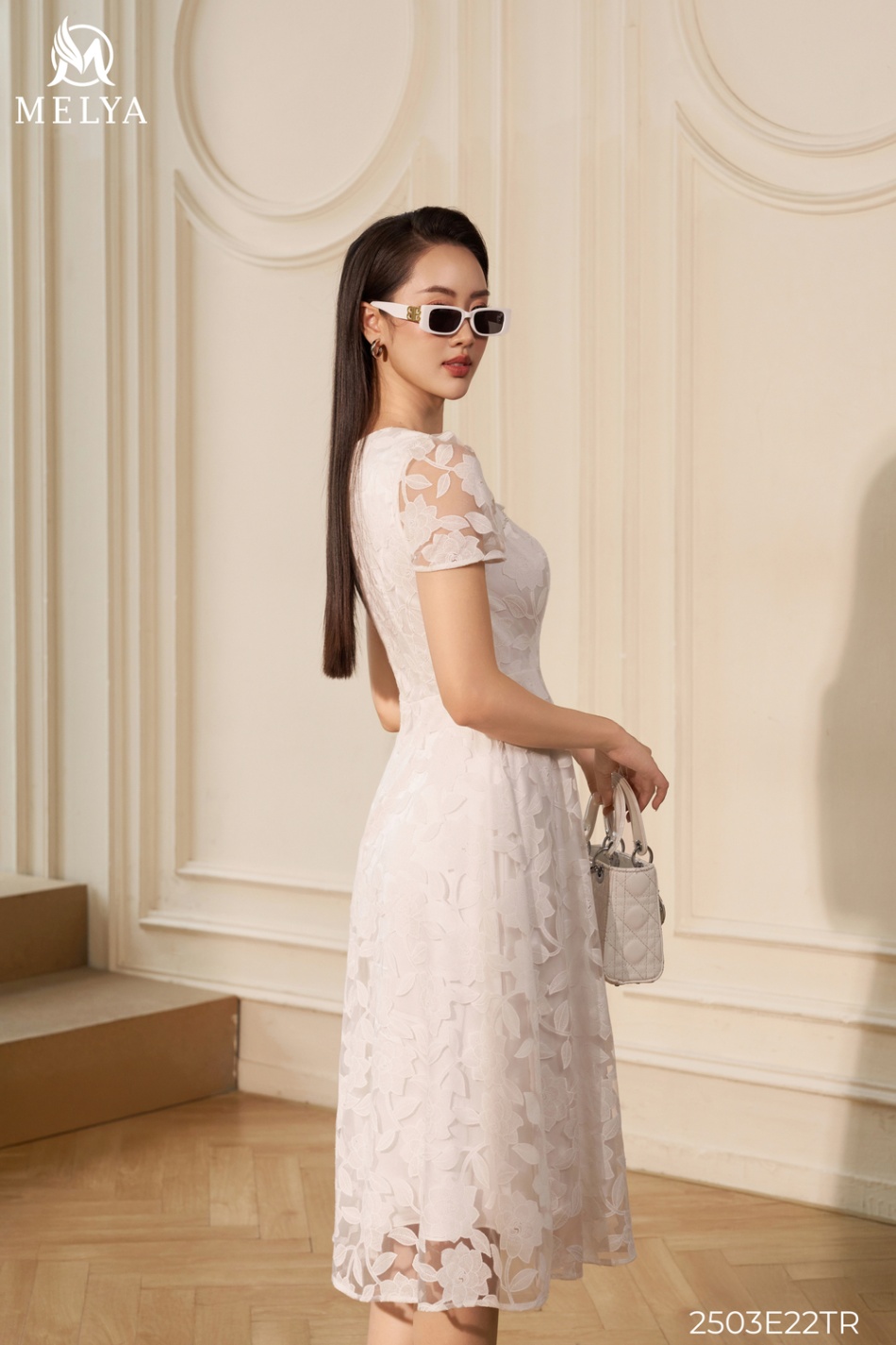 Đầm xòe - Hoa ép phối tơ đính hoa 3D - Trắng
