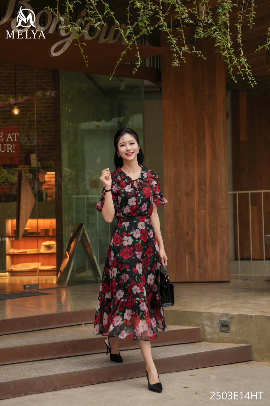 Set bộ - Áo sơ mi + chân váy bèo Rosela - Họa tiết