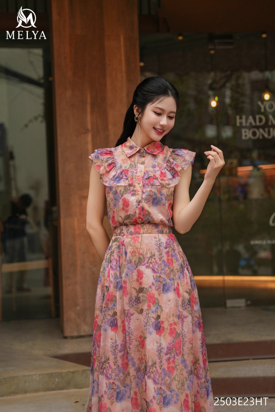 Set bộ - Áo sơ mi cổ đức phối bèo + chân váy xòe - Họa tiết