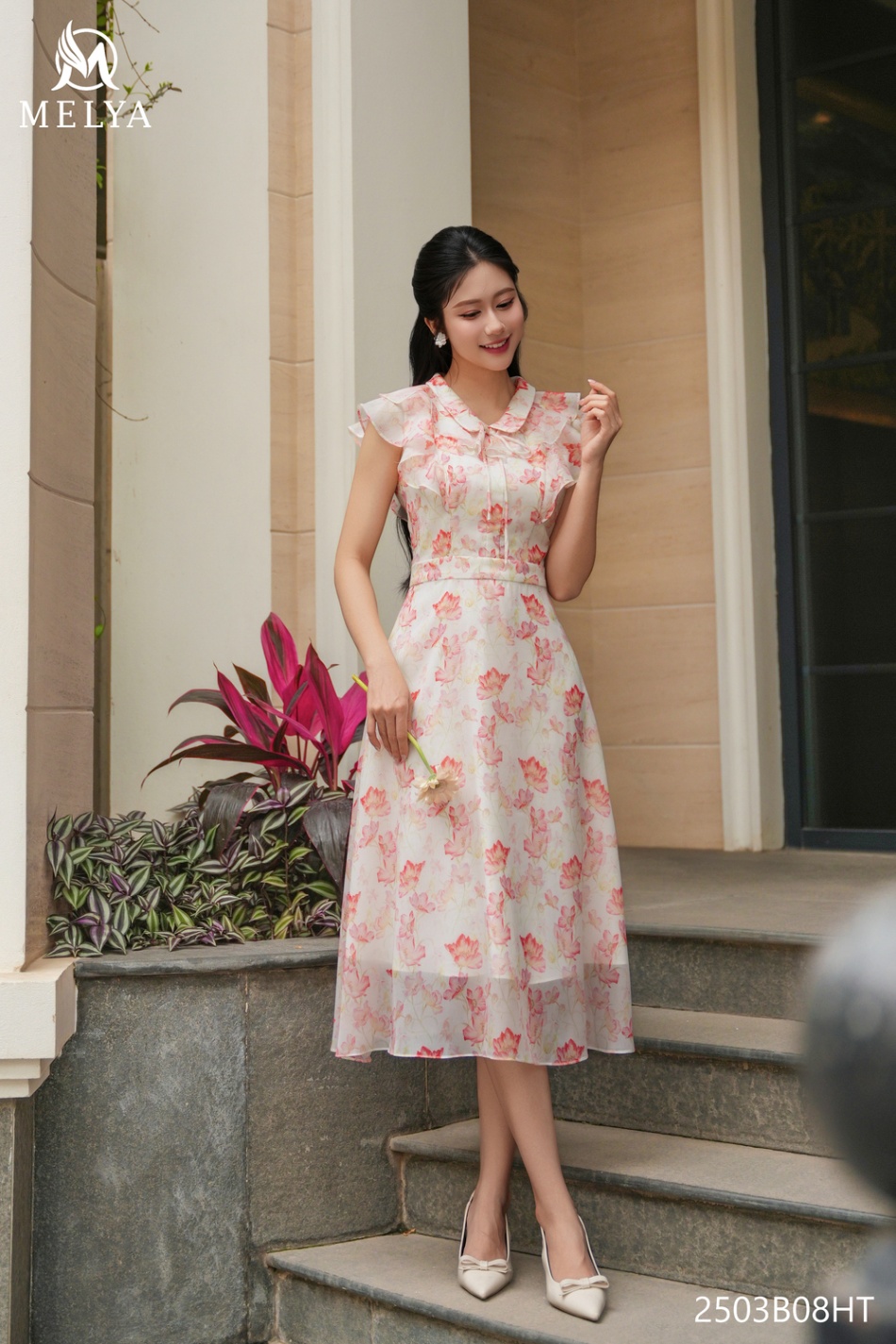 Đầm xòe - Bèo tay hoa Butterfly - Trắng phối hoa hồng cam