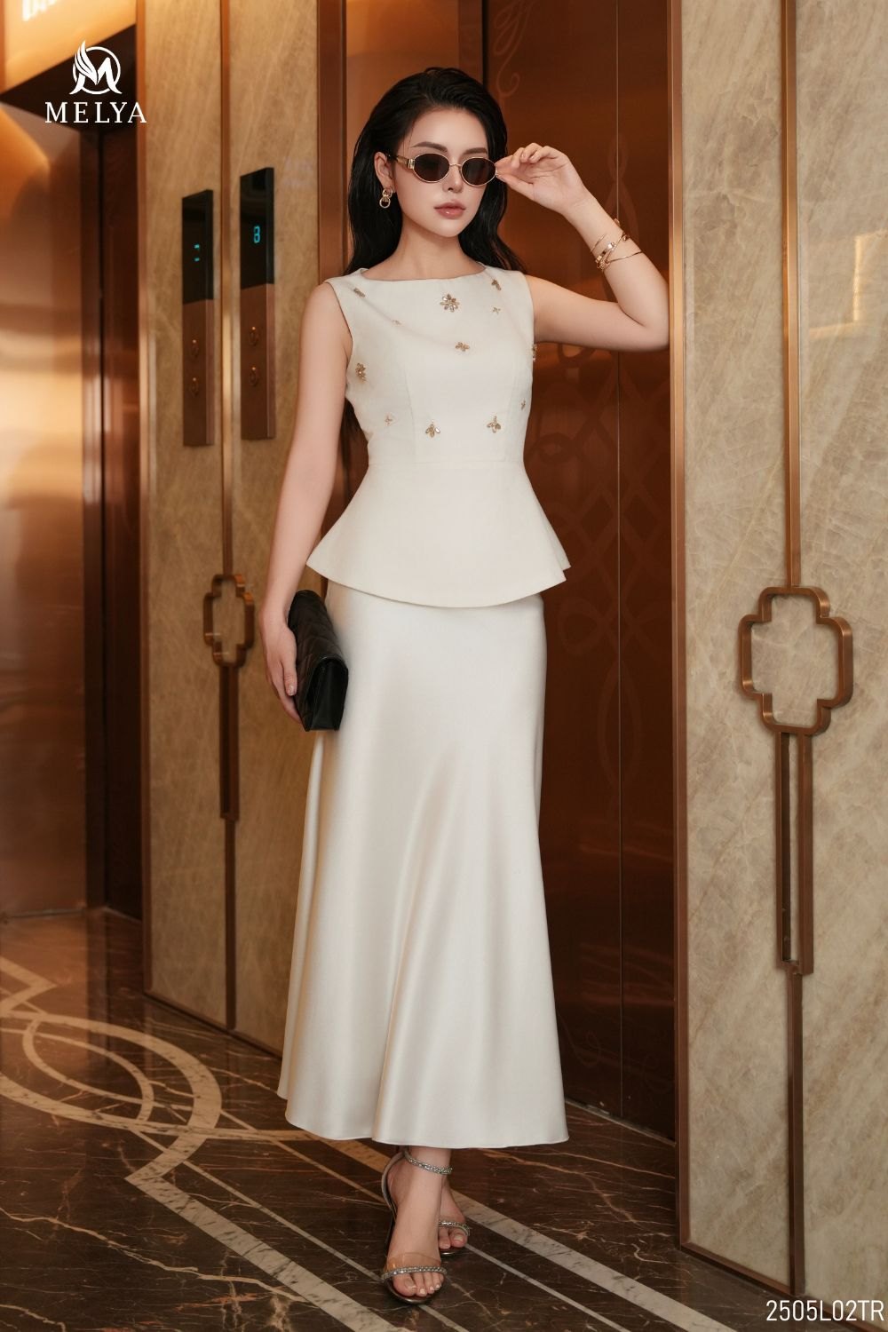 Set bộ - Sát nách - Trắng
