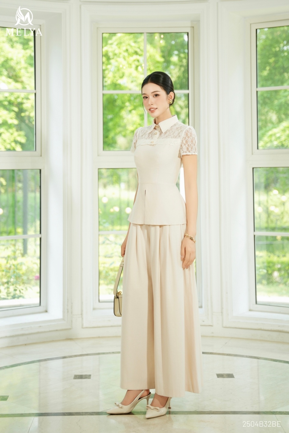 Set bộ - Áo kiểu + quần xếp ly - Be