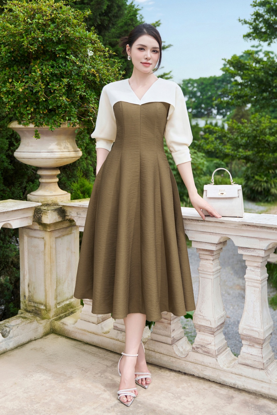 Đầm xòe - Earthlight dress - Nâu lạnh phối kem