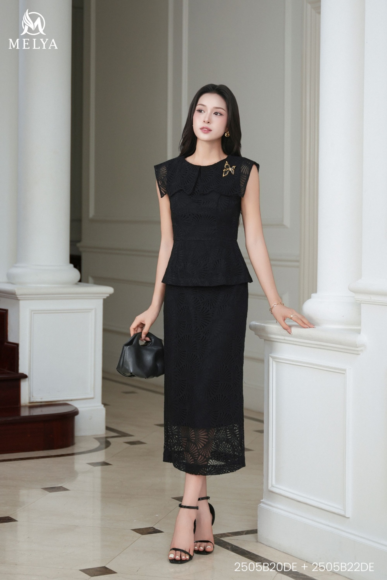 Áo kiểu - Ren mềm - Đen