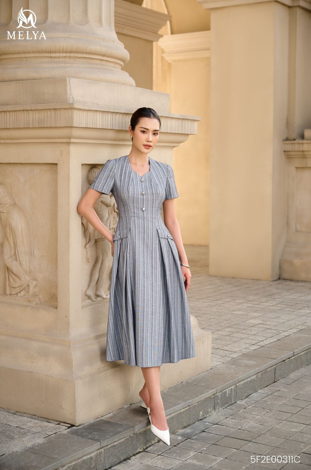 Đầm xòe - Linen kẻ - Xanh ghi xám