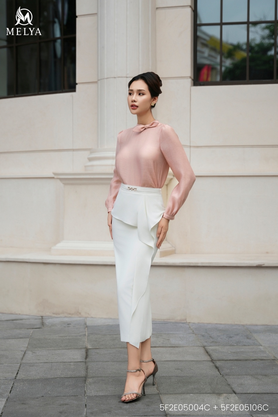 Chân váy bút chì - Pearl drape skirt - Trắng