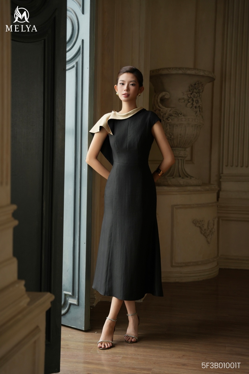 Đầm - Silhouette - Đen phối be